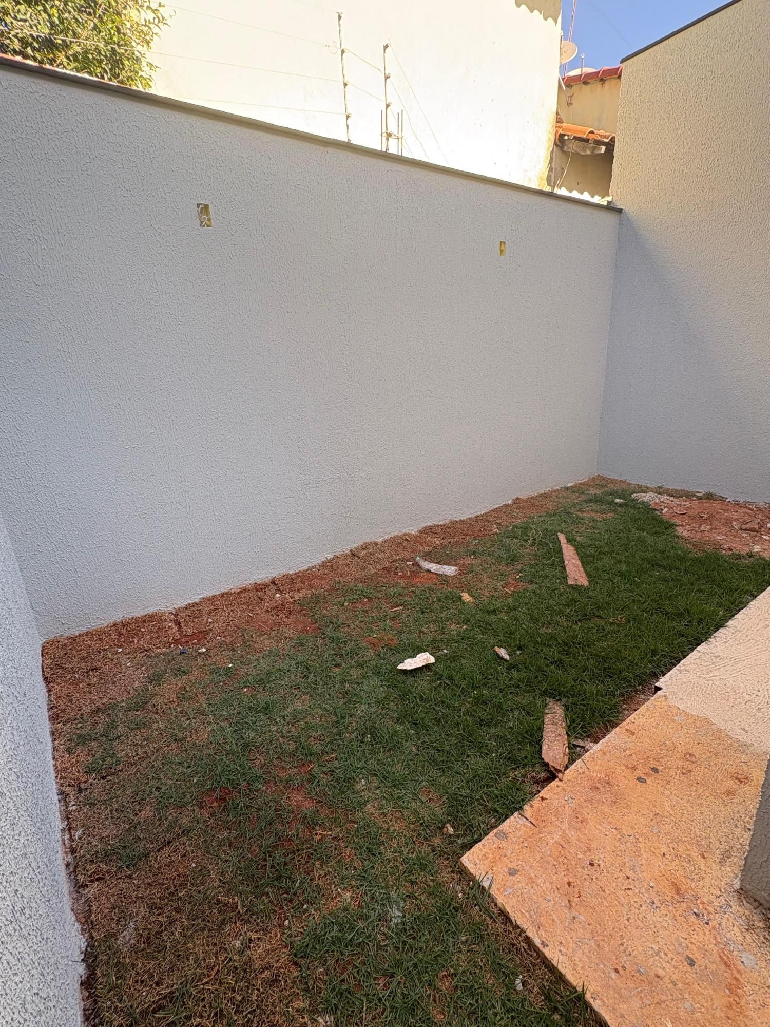 Casa à venda com 2 quartos, 90m² - Foto 10