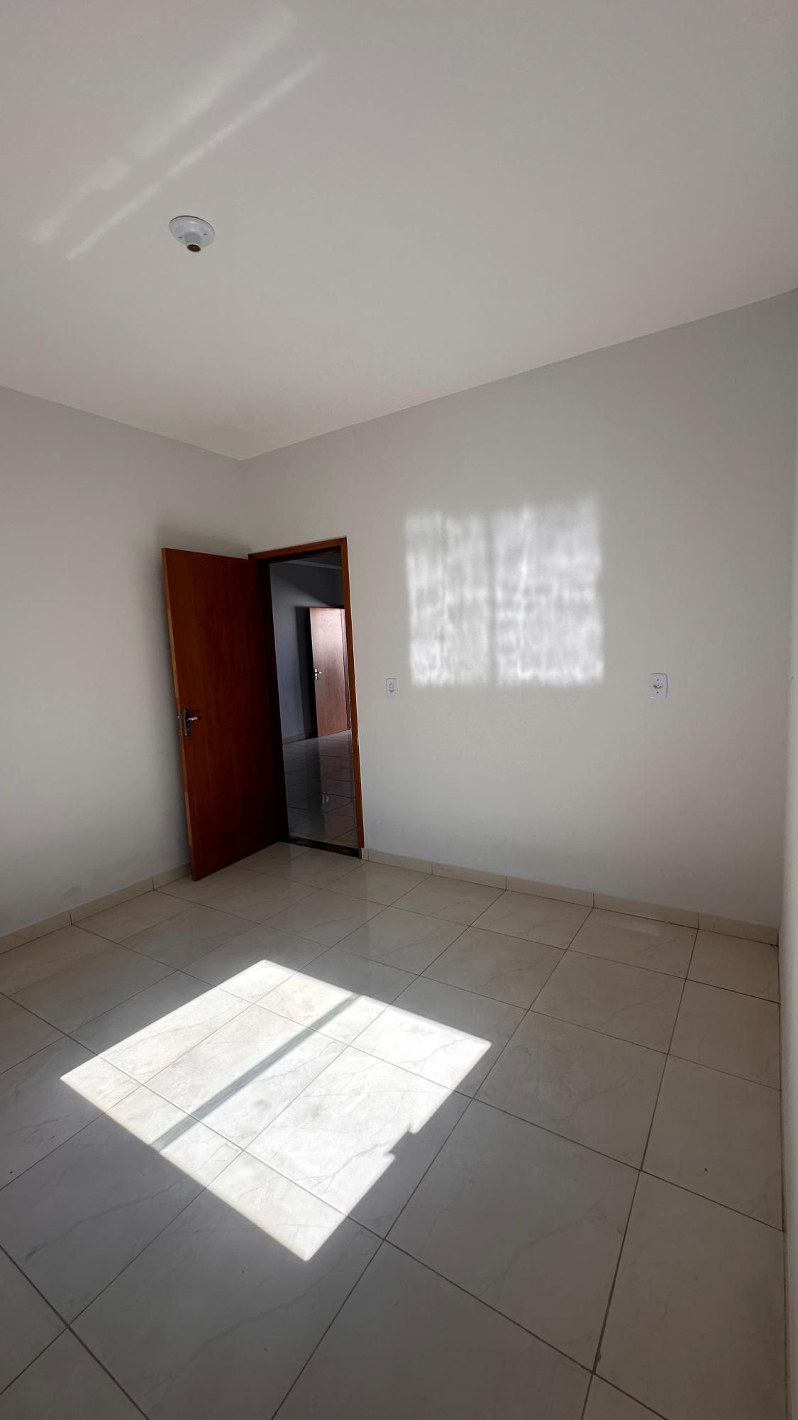 Casa à venda com 2 quartos, 89m² - Foto 14
