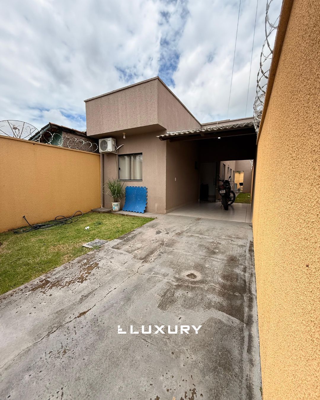 Casa, 3 quartos, 81 m² - Foto 1