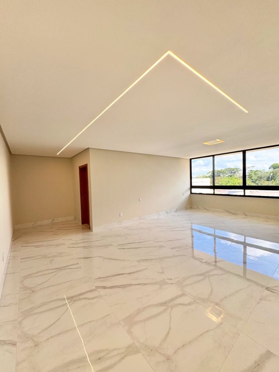 Casa de Condomínio à venda com 4 quartos, 360m² - Foto 14