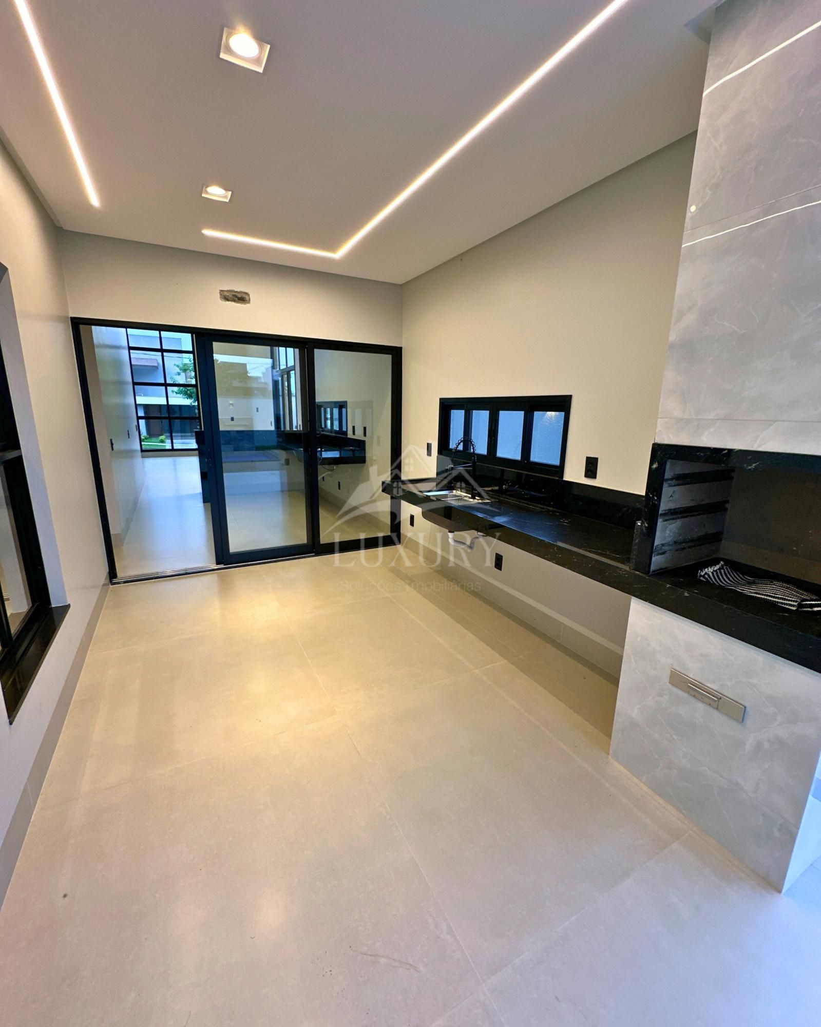 Casa de Condomínio à venda com 4 quartos, 180m² - Foto 17