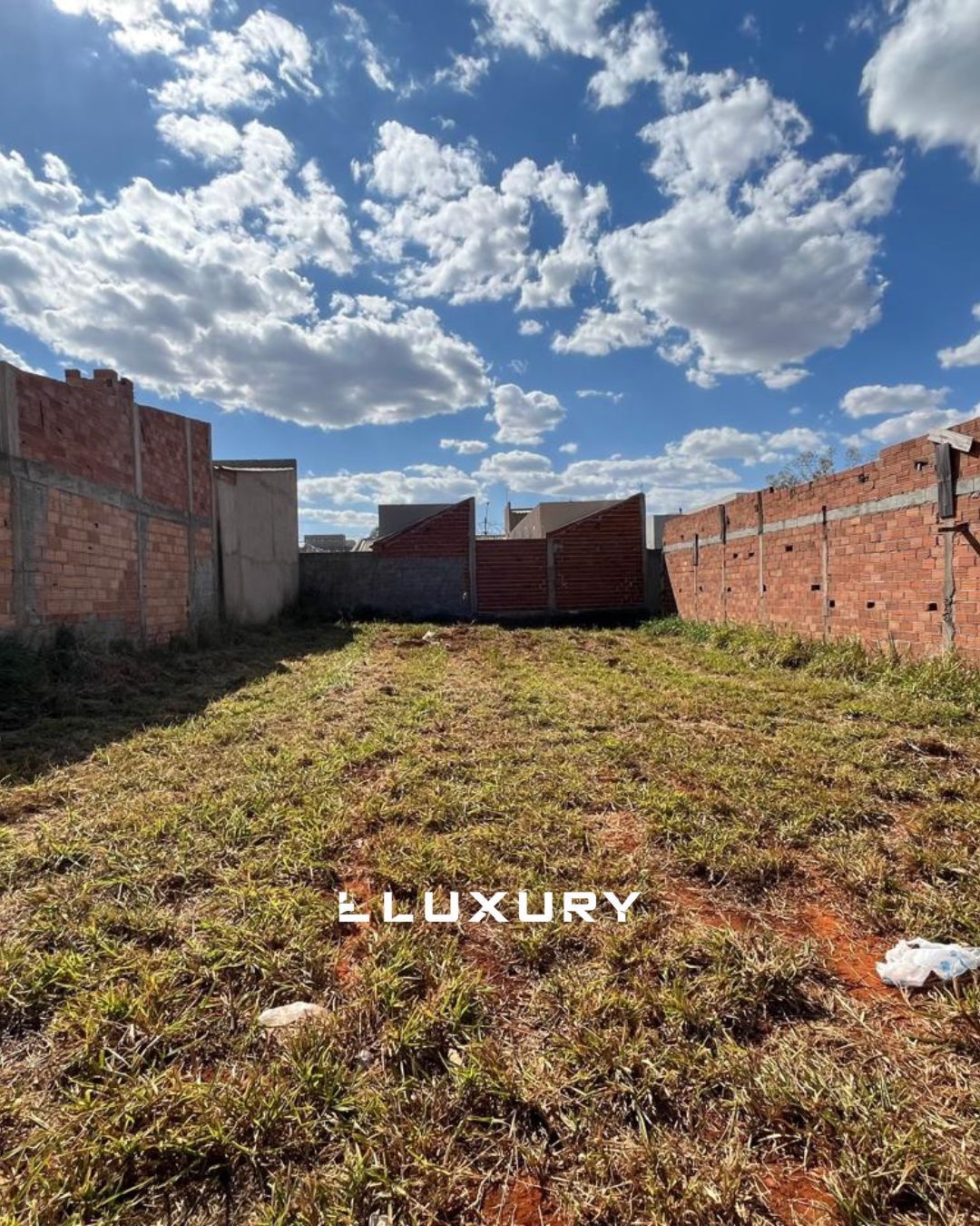 Terreno, 300 m² - Foto 2