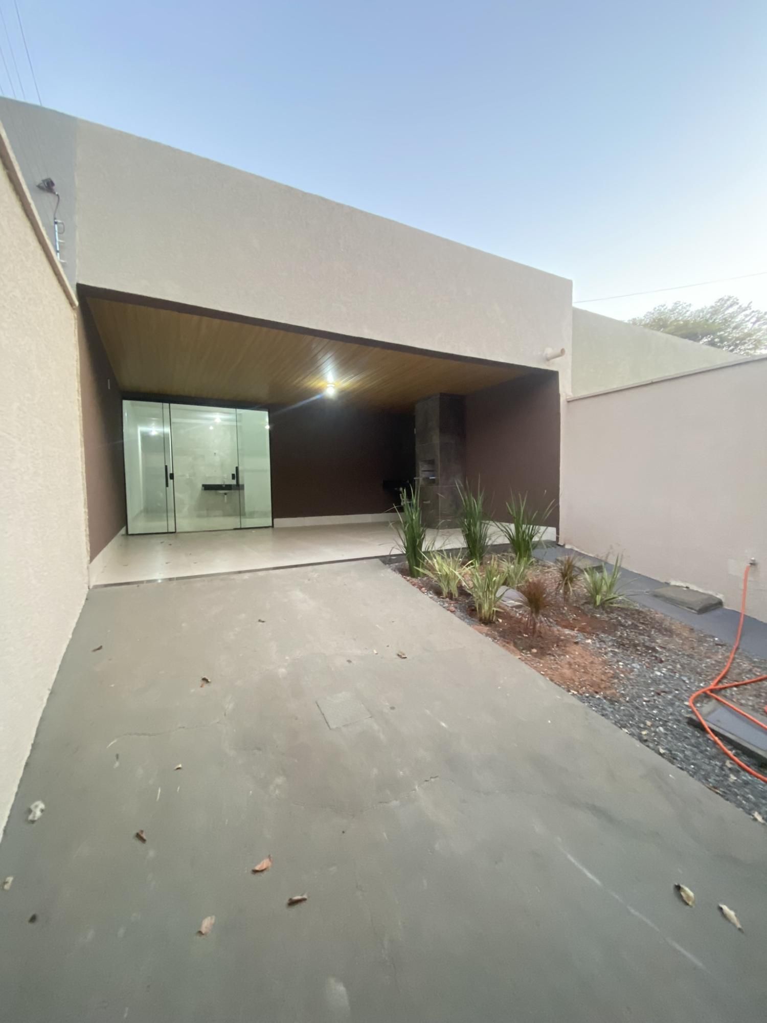 Casa, 3 quartos, 104 m² - Foto 1