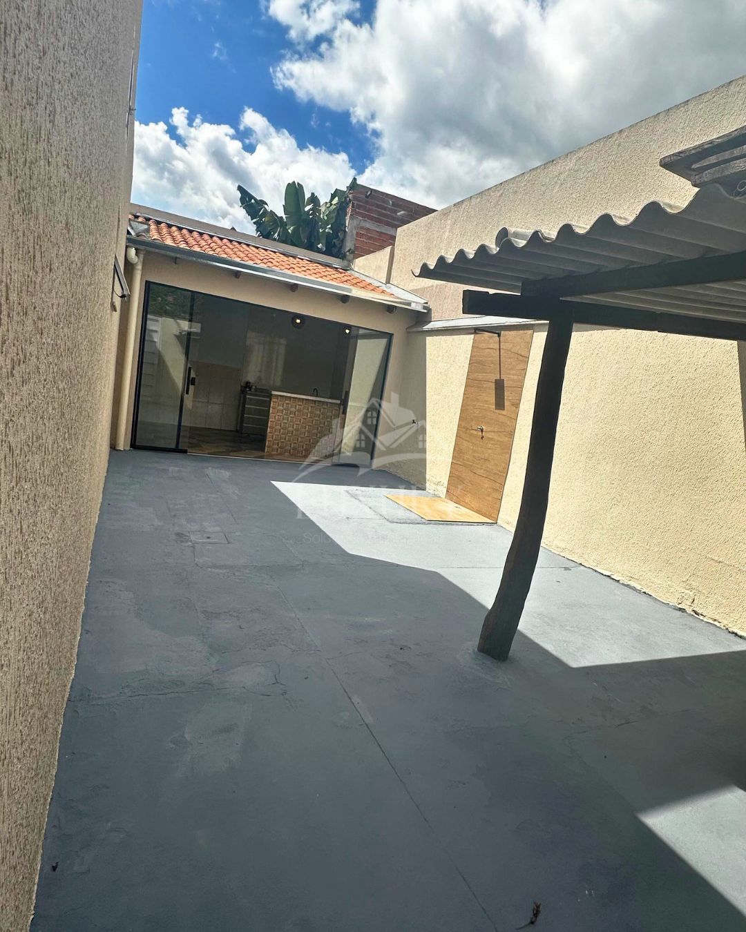 Casa de Condomínio para alugar com 2 quartos, 100m² - Foto 13