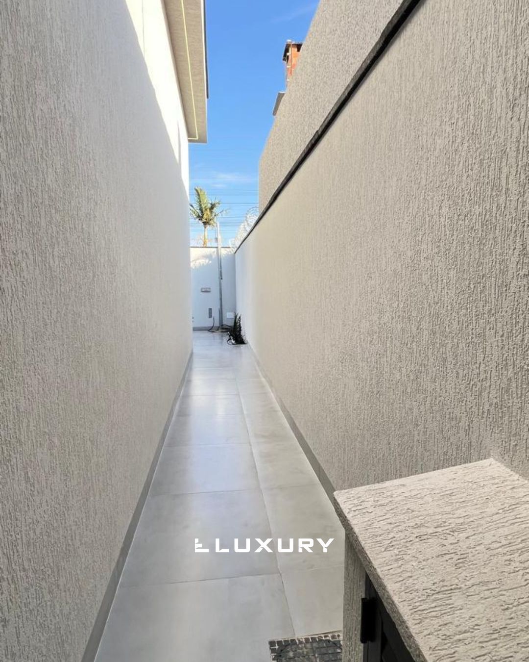 Casa à venda com 3 quartos, 228m² - Foto 13