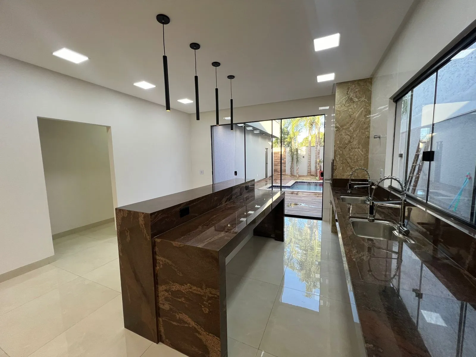 Casa, 3 quartos, 168 m² - Foto 9