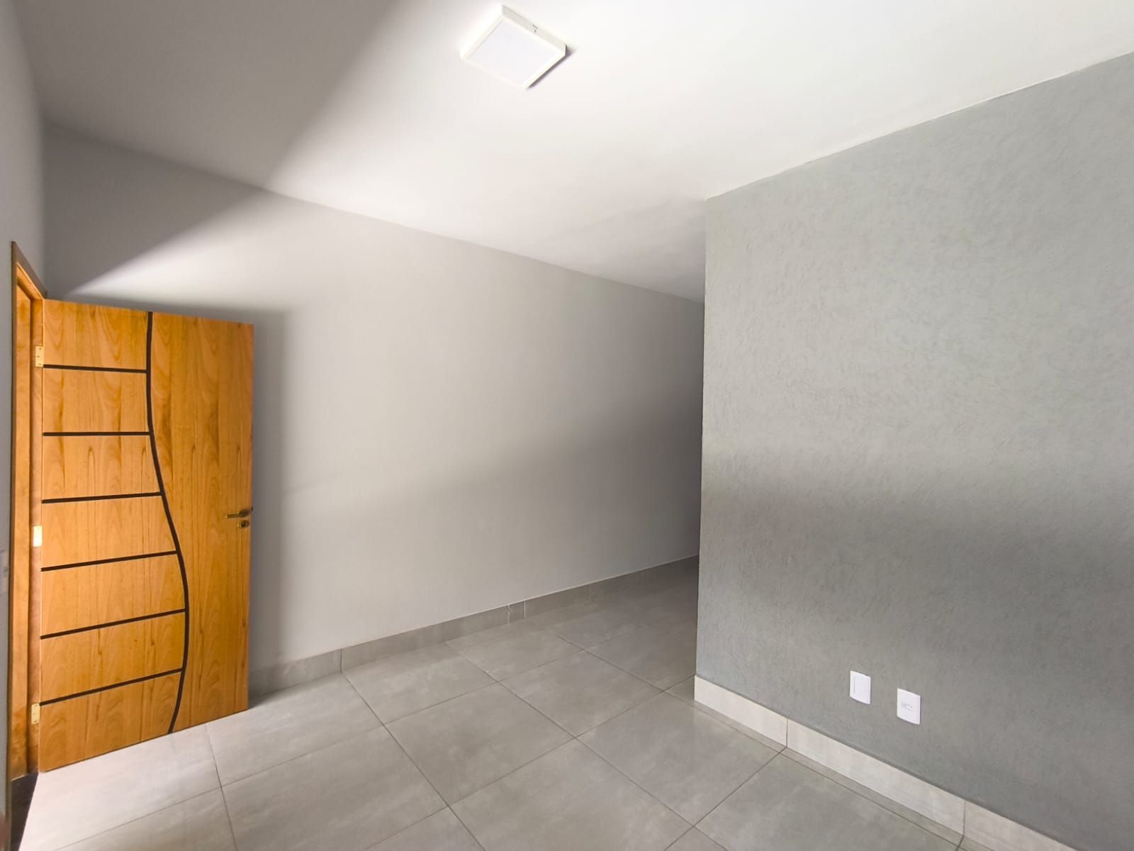 Casa à venda com 3 quartos, 100m² - Foto 5