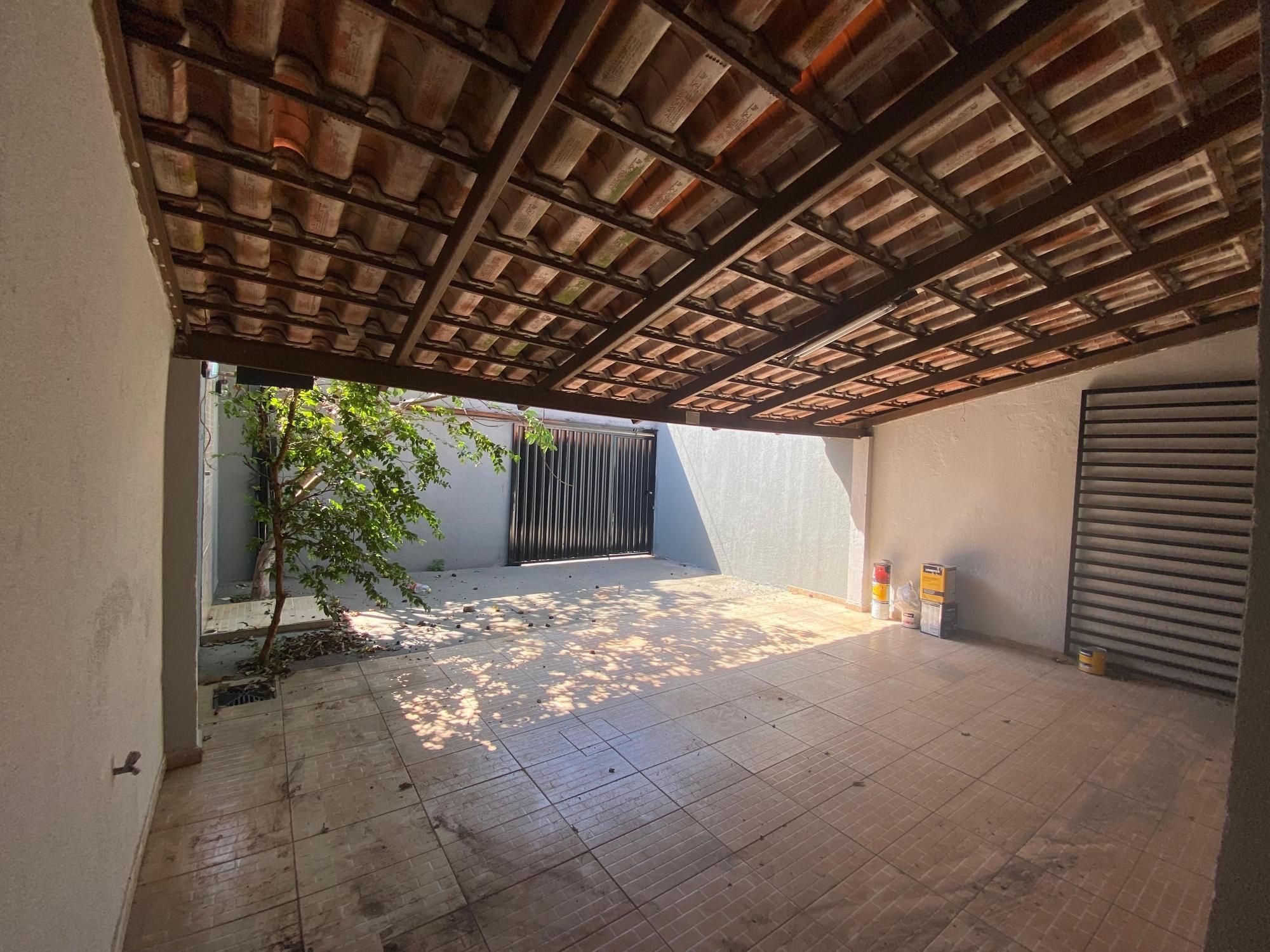 Casa para alugar com 2 quartos, 100m² - Foto 12