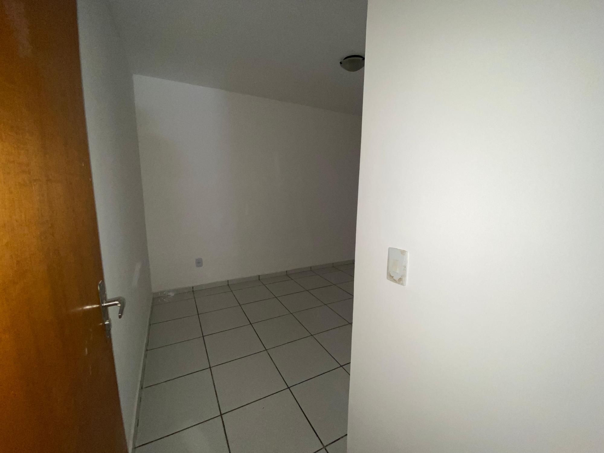 Casa para alugar com 2 quartos, 100m² - Foto 14