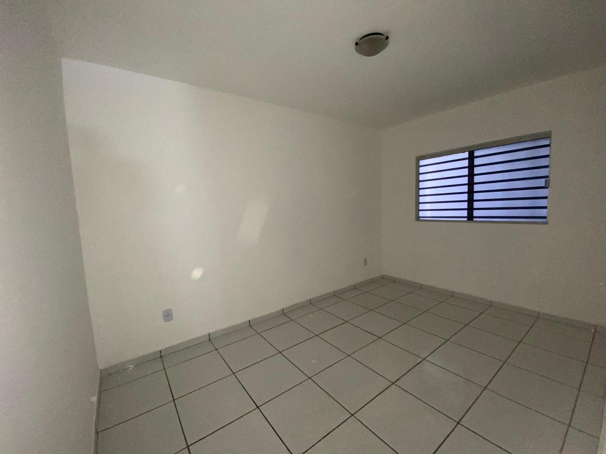 Casa para alugar com 2 quartos, 100m² - Foto 15