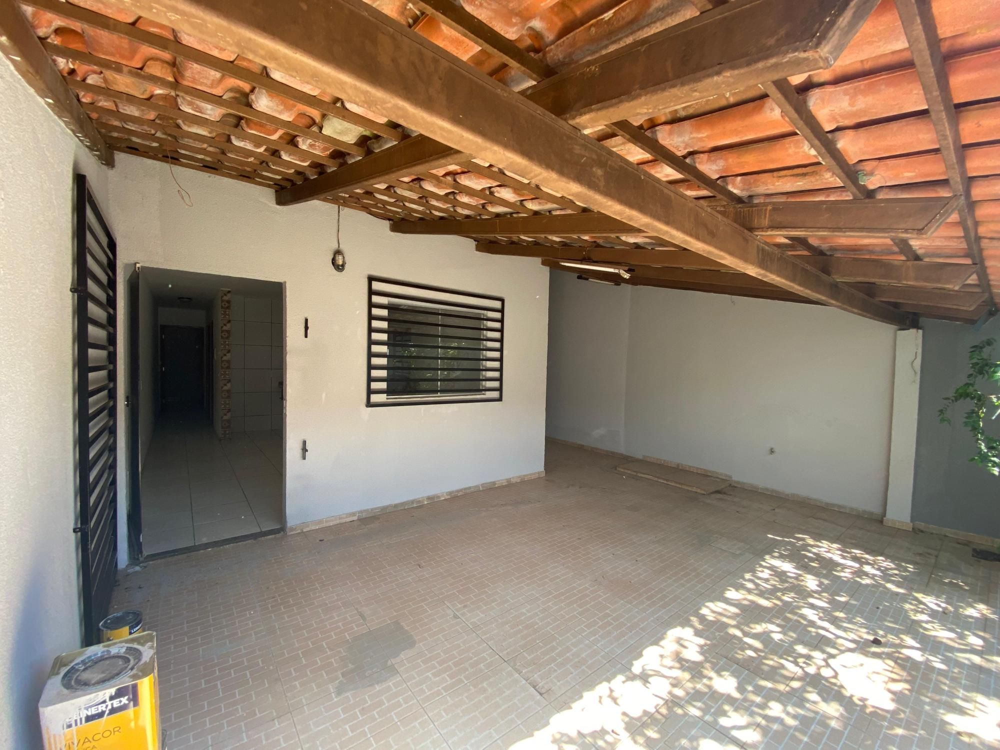 Casa para alugar com 2 quartos, 100m² - Foto 3