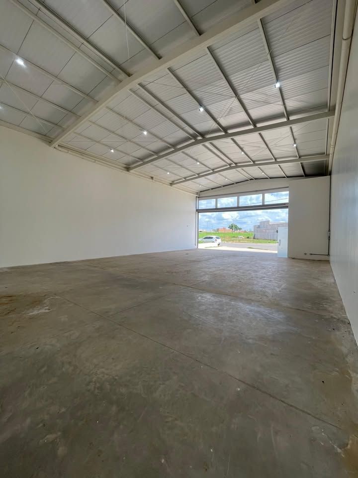 Depósito-Galpão-Armazém à venda com 1 quarto, 239m² - Foto 6