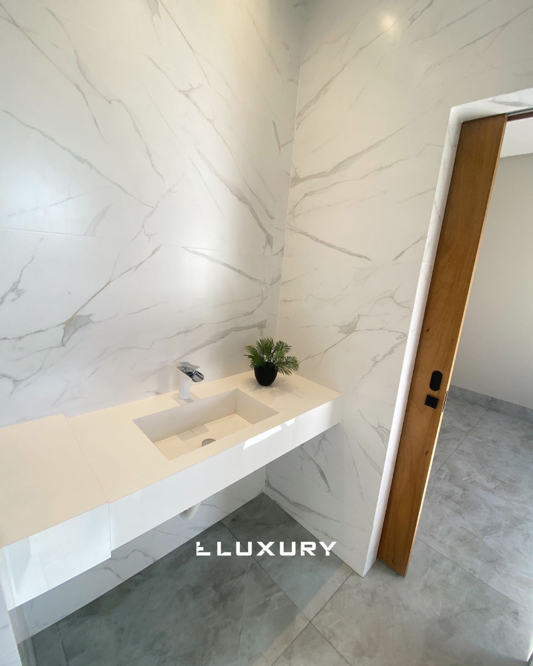 Casa de Condomínio para alugar com 4 quartos, 388m² - Foto 10