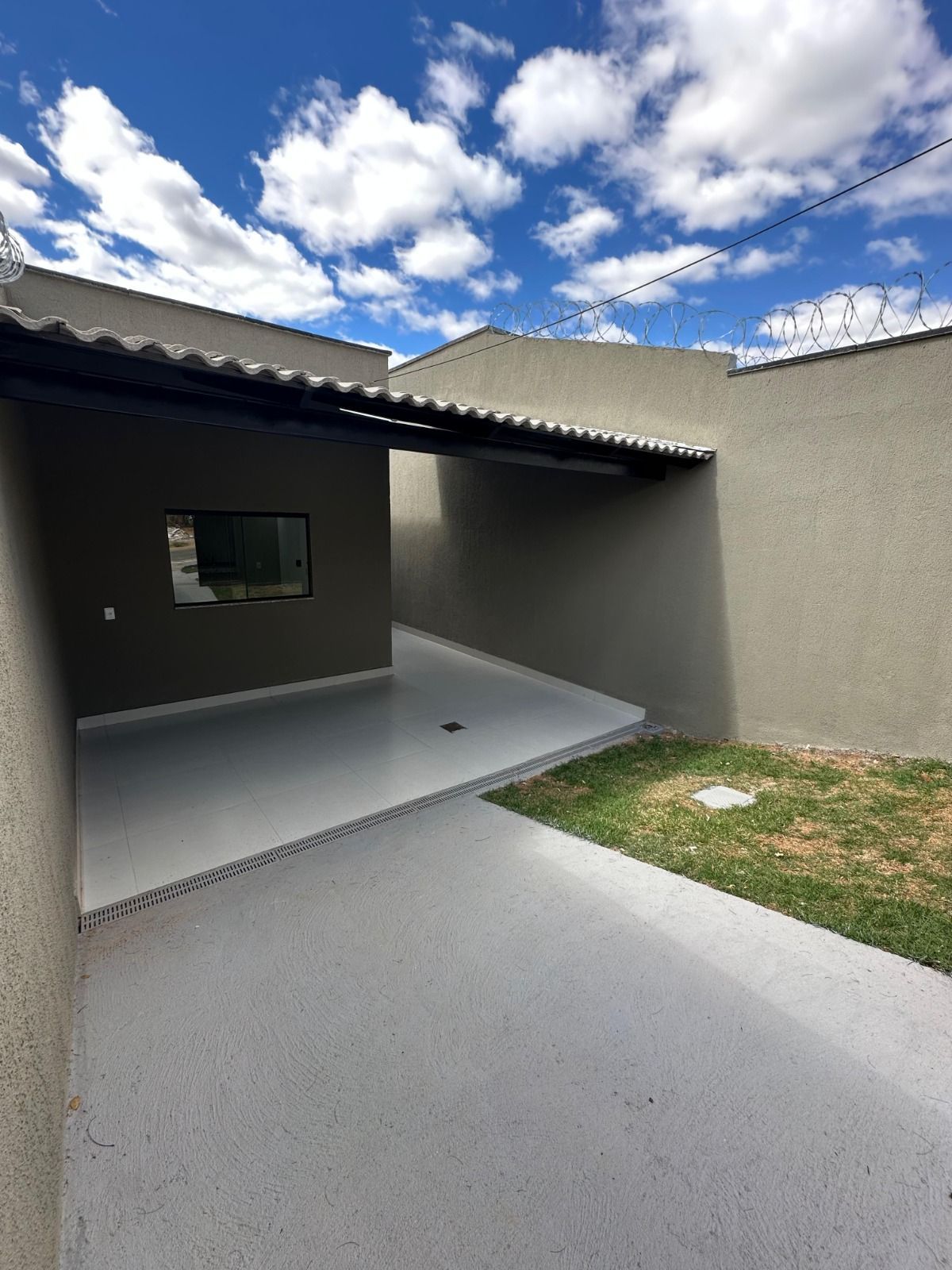 Casa à venda com 3 quartos, 110m² - Foto 3
