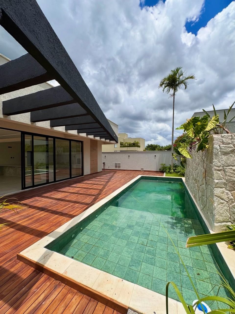 Casa de Condomínio à venda com 3 quartos, 278m² - Foto 14