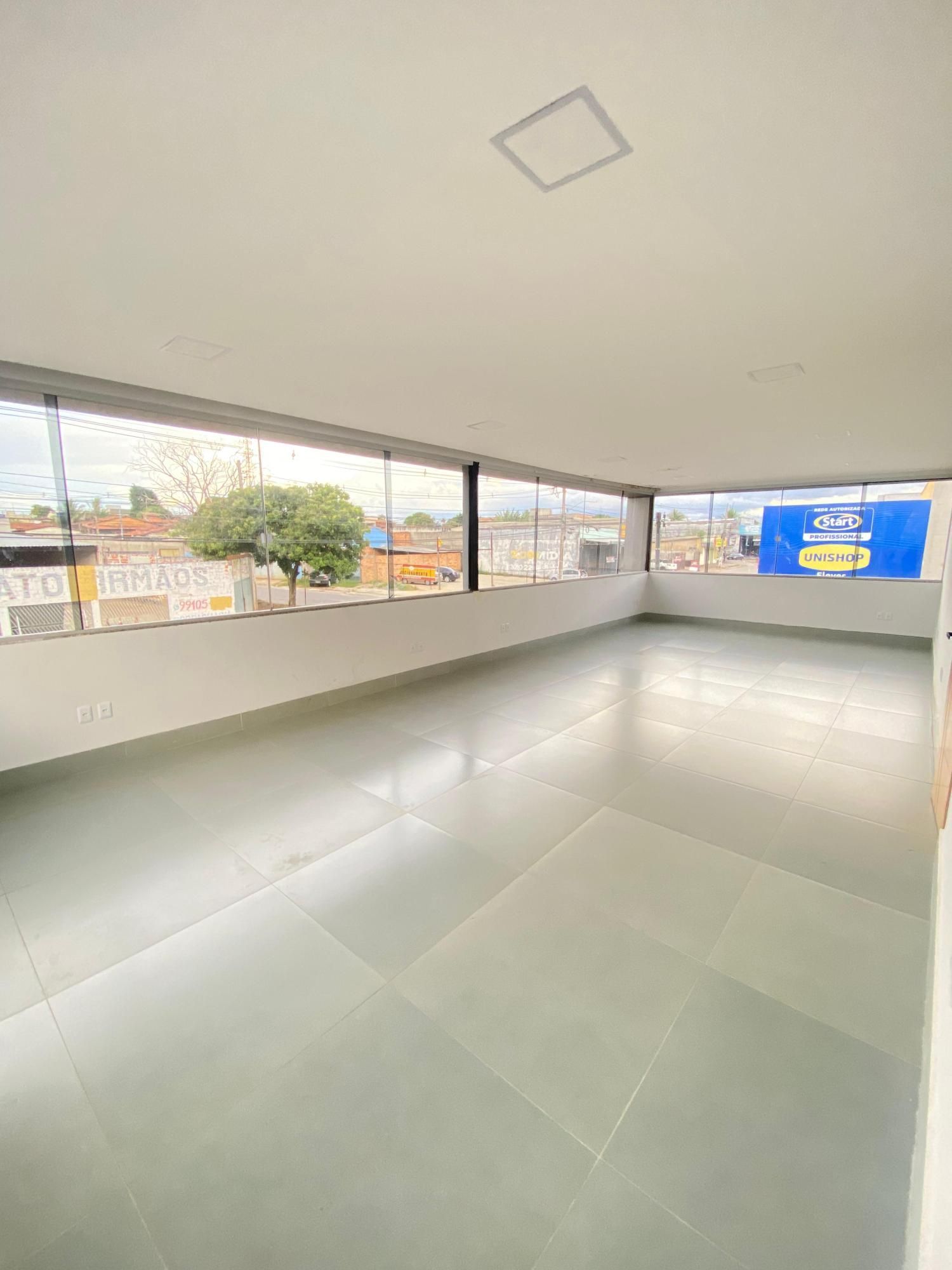 Conjunto Comercial-Sala para alugar com 1 quarto, 60m² - Foto 2