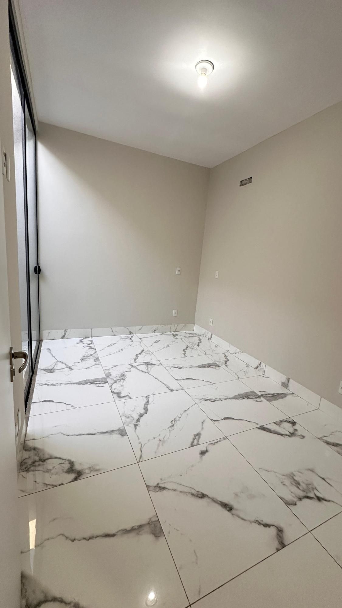 Casa à venda com 3 quartos, 117m² - Foto 13