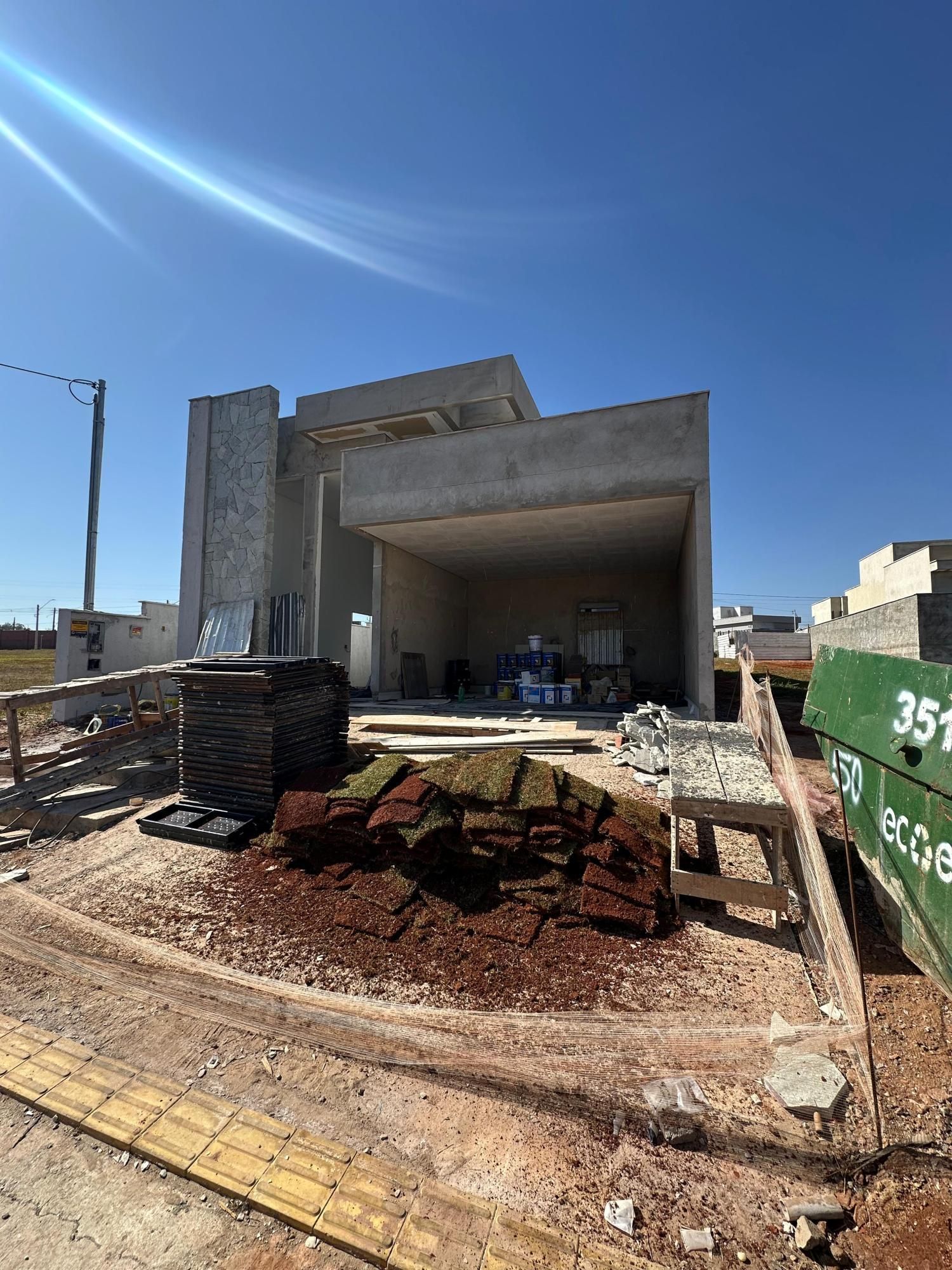 Casa de Condomínio à venda com 3 quartos, 132m² - Foto 1
