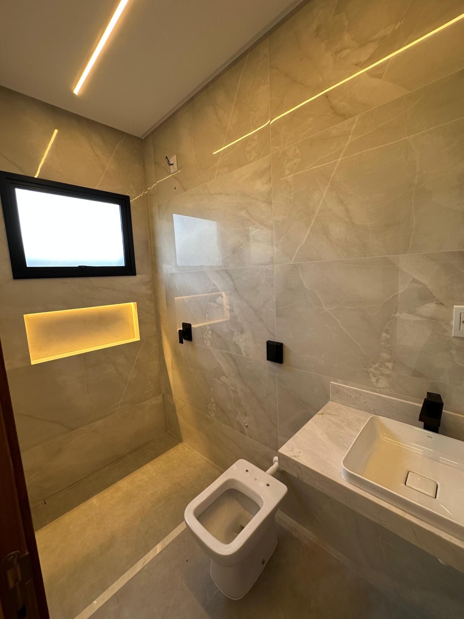 Casa de Condomínio à venda com 3 quartos, 177m² - Foto 14