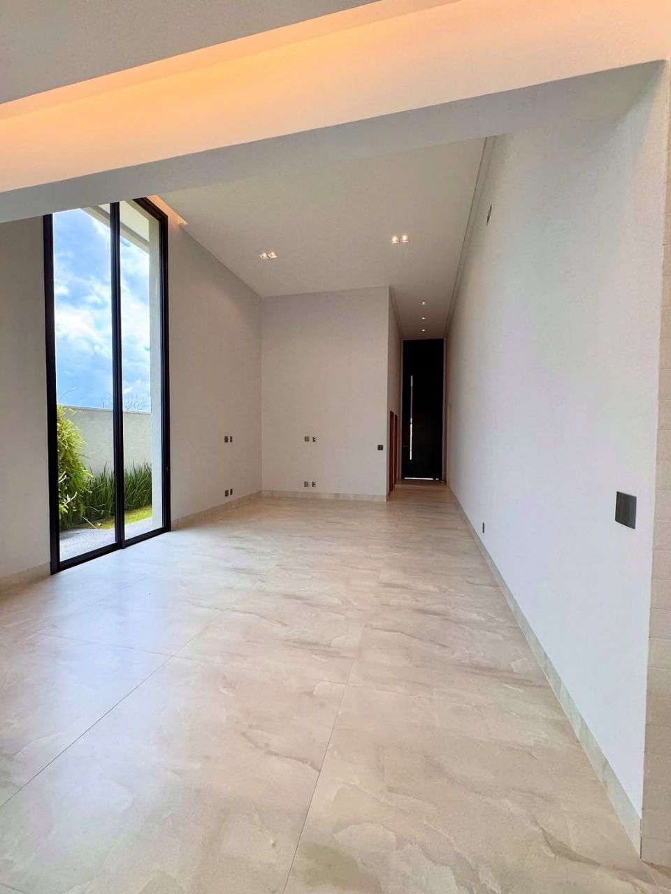 Casa de Condomínio à venda com 3 quartos, 278m² - Foto 4