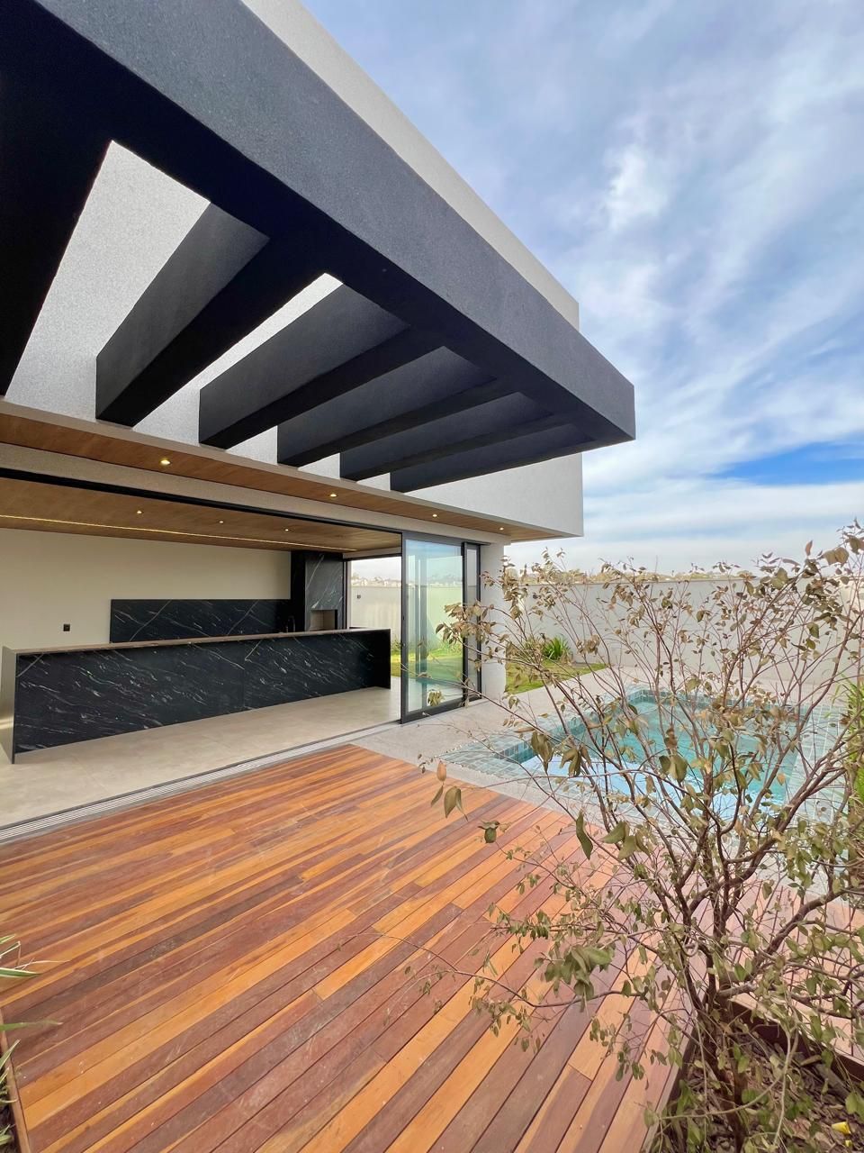 Casa de Condomínio à venda com 4 quartos, 361m² - Foto 24