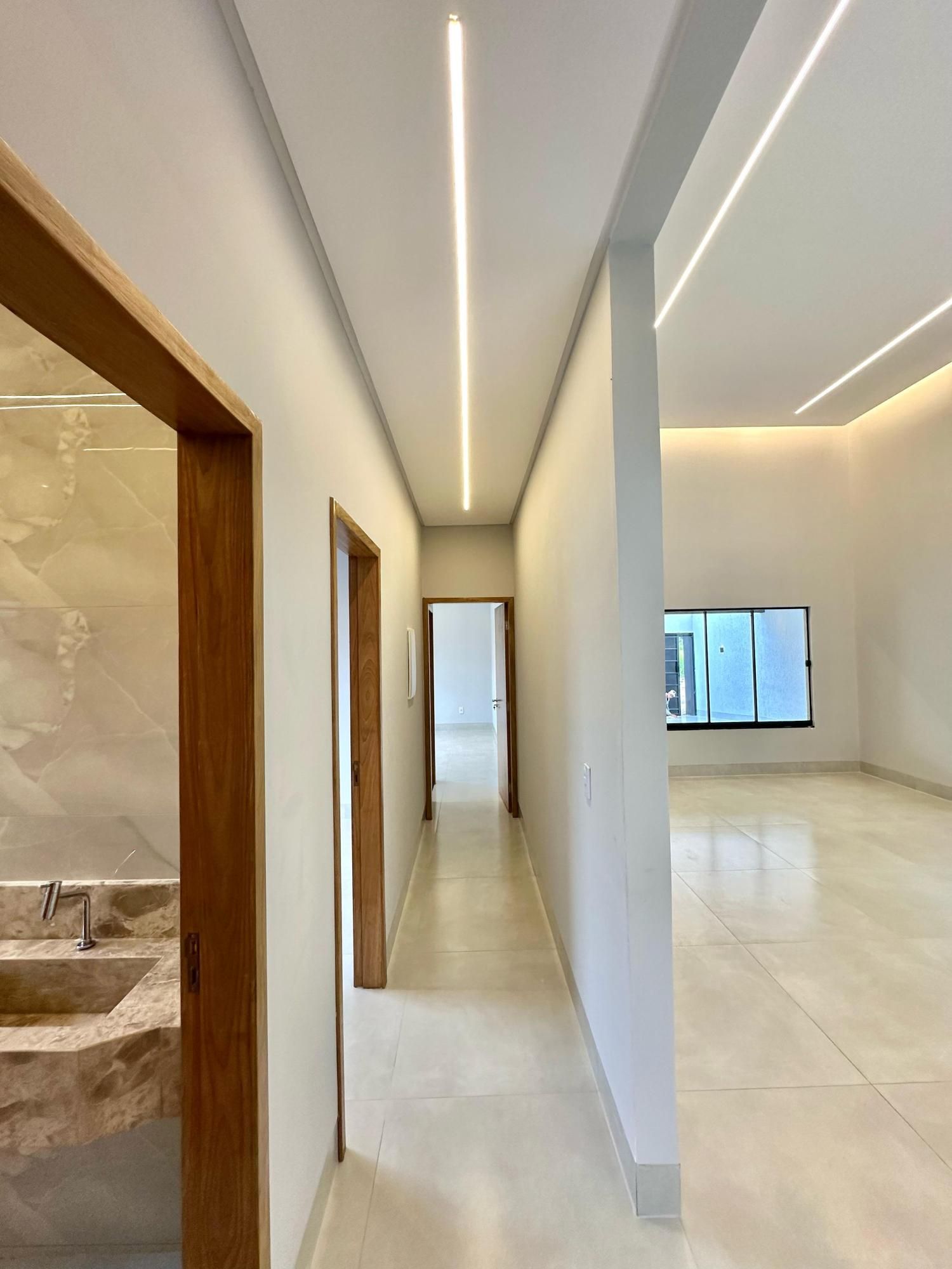 Casa à venda com 3 quartos, 124m² - Foto 11