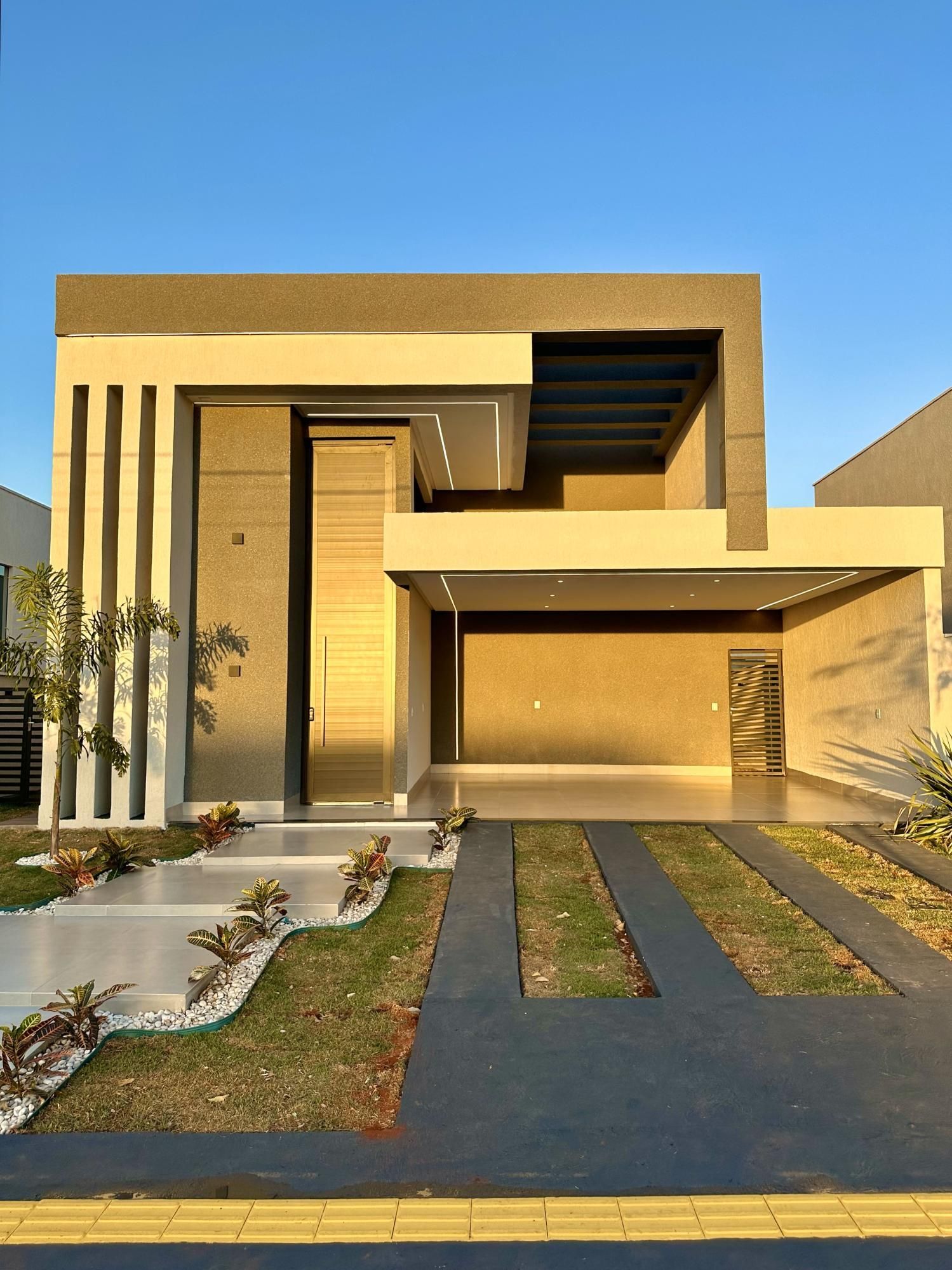 Casa de Condomínio à venda com 3 quartos, 175m² - Foto 2