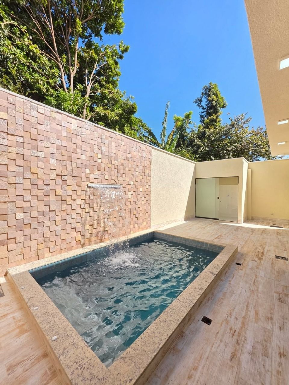 Casa à venda com 3 quartos, 150m² - Foto 10