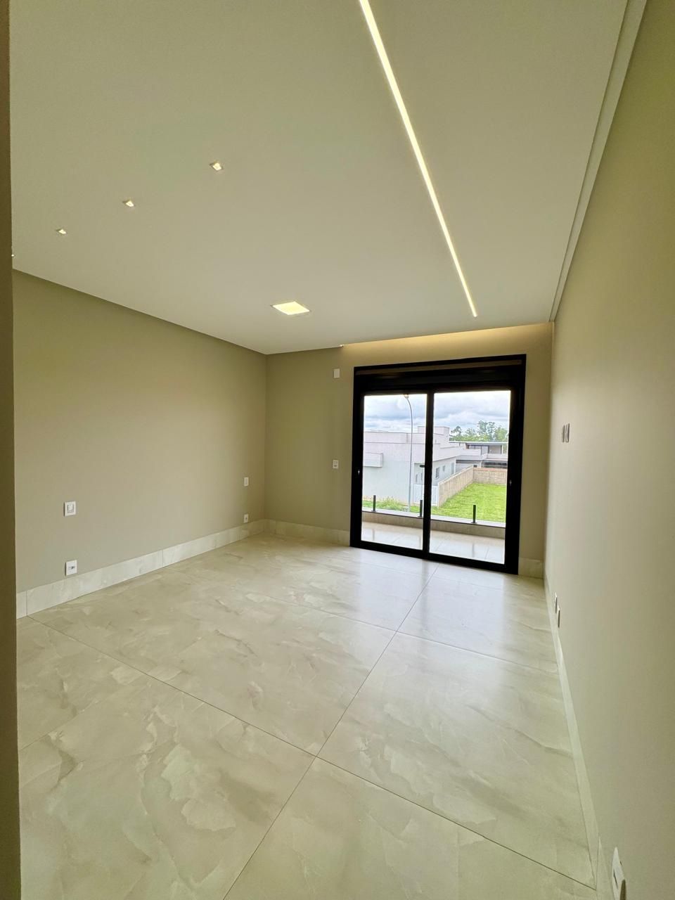 Casa de Condomínio à venda com 5 quartos, 300m² - Foto 16