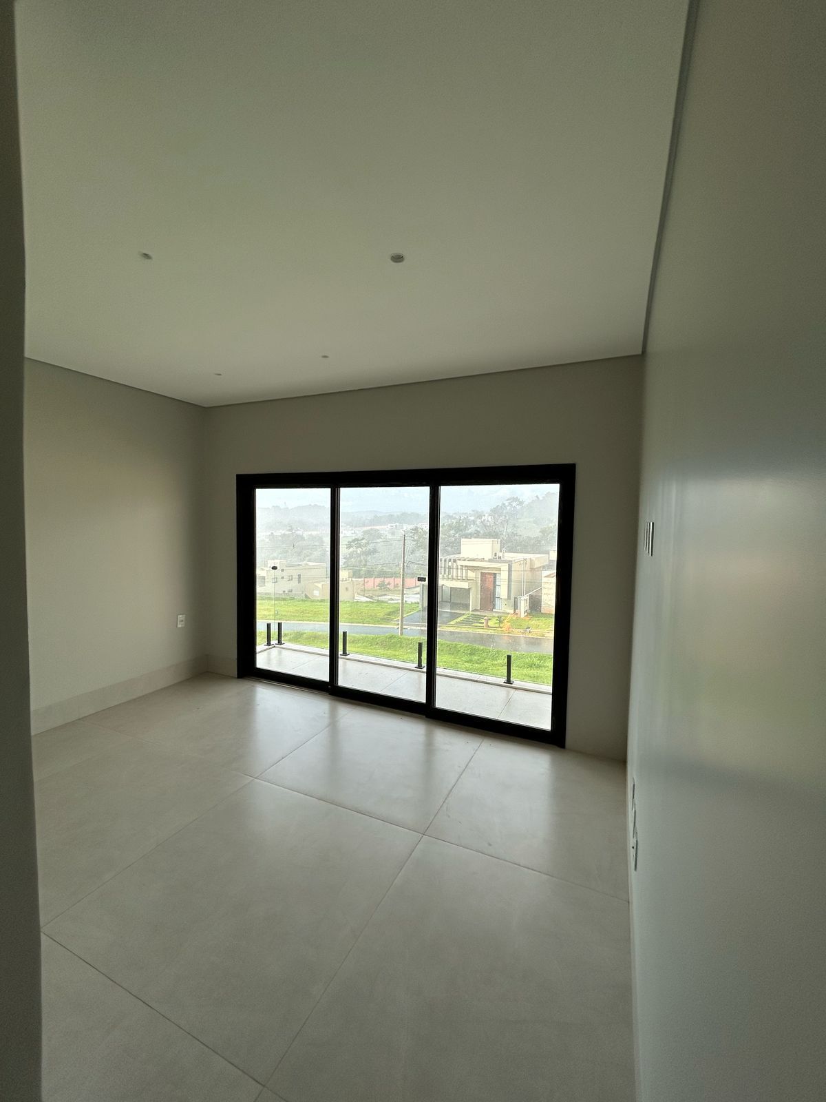 Casa de Condomínio à venda com 4 quartos, 296m² - Foto 10