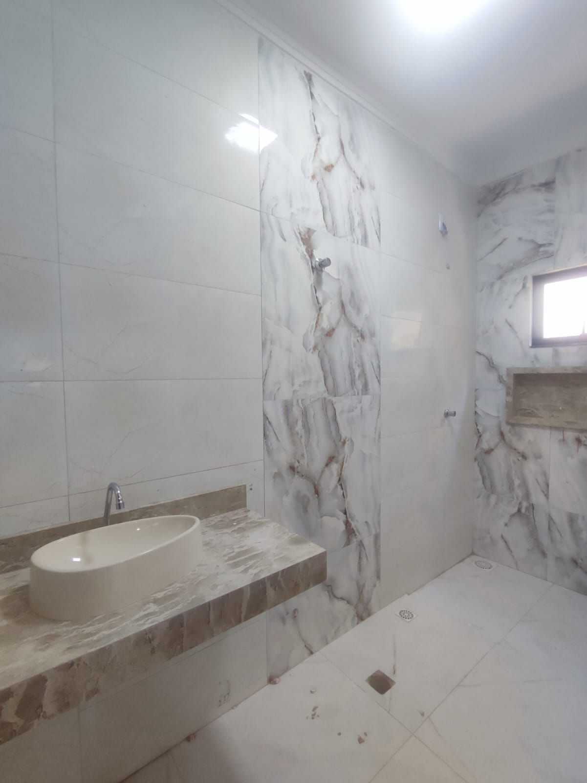 Casa à venda com 2 quartos, 100m² - Foto 12