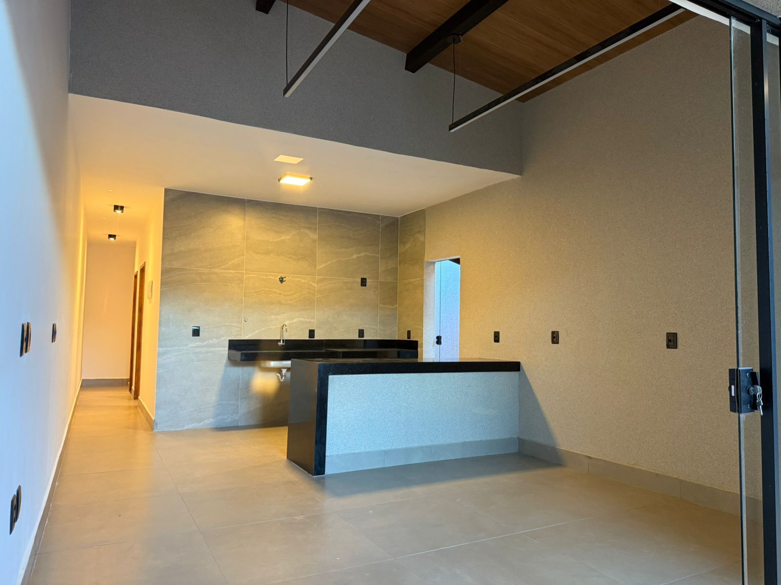 Casa à venda com 3 quartos, 110m² - Foto 5