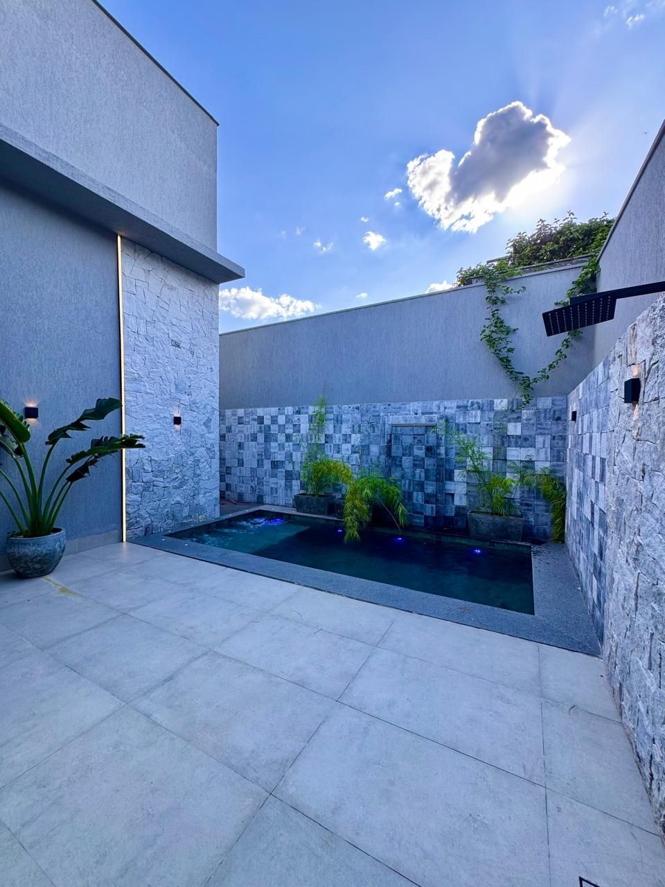 Casa de Condomínio à venda com 3 quartos, 198m² - Foto 8