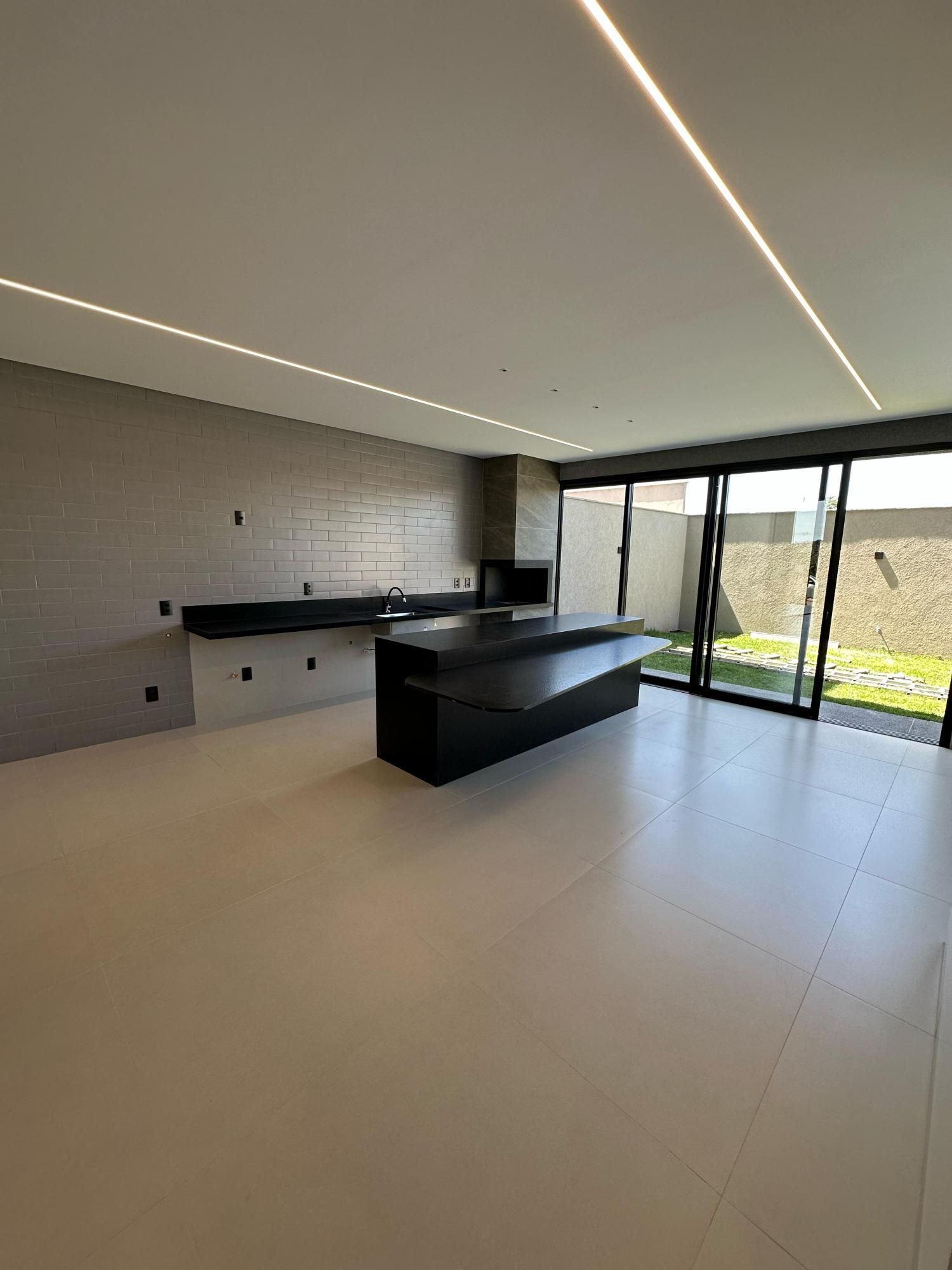 Casa de Condomínio à venda com 3 quartos, 230m² - Foto 7