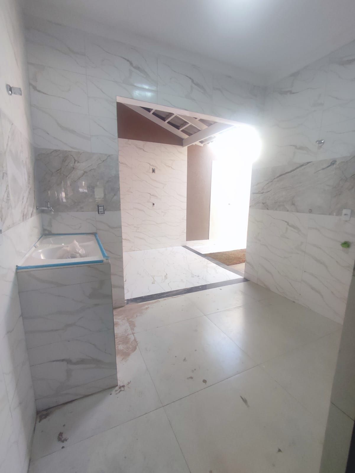 Casa à venda com 2 quartos, 95m² - Foto 8