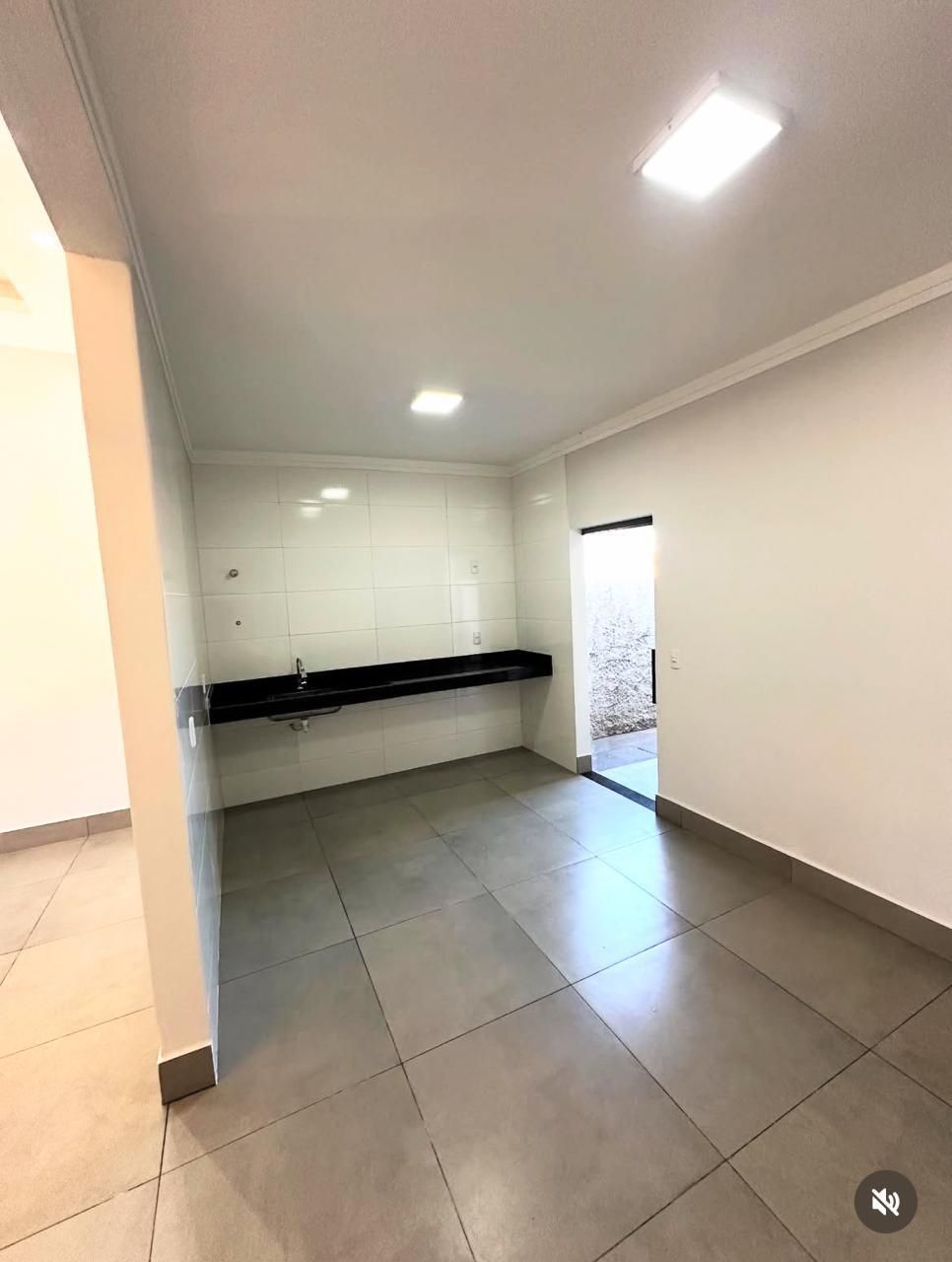 Casa à venda com 2 quartos, 85m² - Foto 5