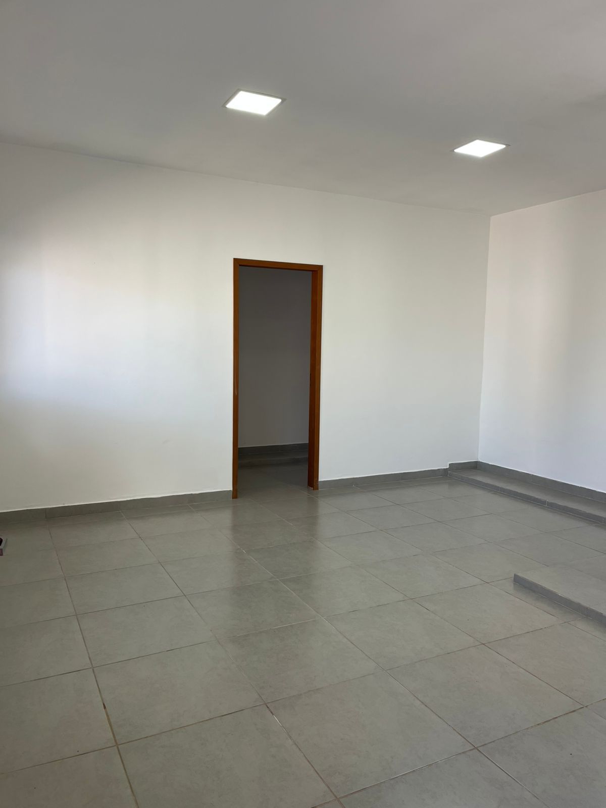 Loja-Salão para alugar com 1 quarto, 203m² - Foto 8