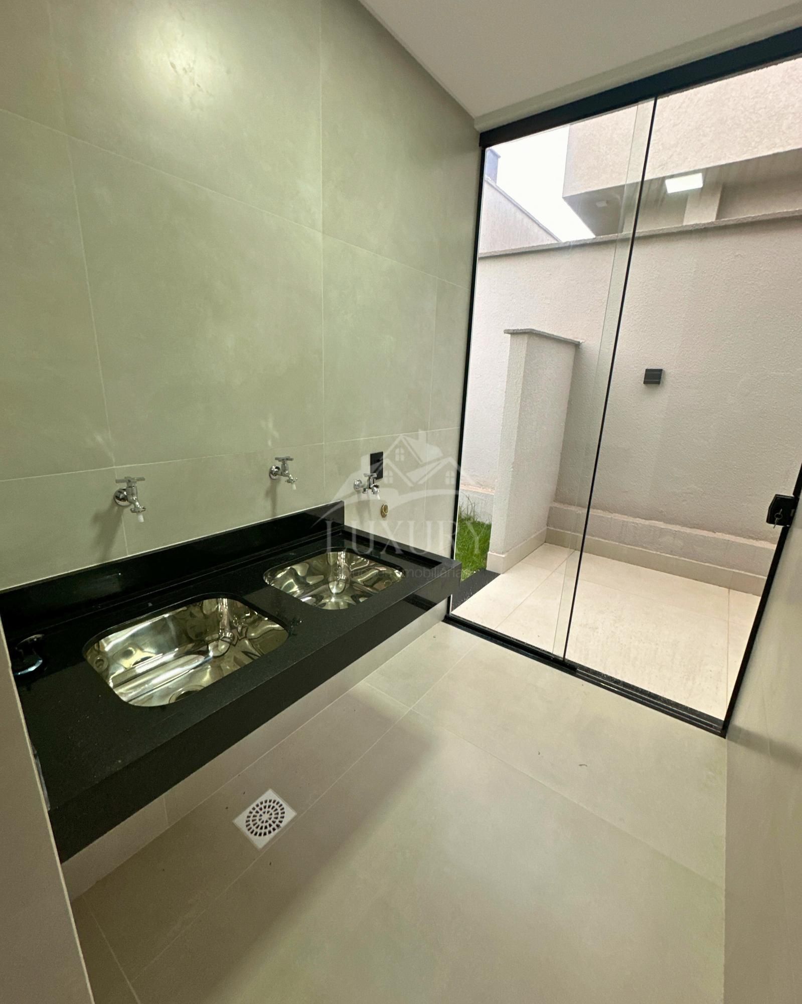 Casa de Condomínio à venda com 4 quartos, 180m² - Foto 24