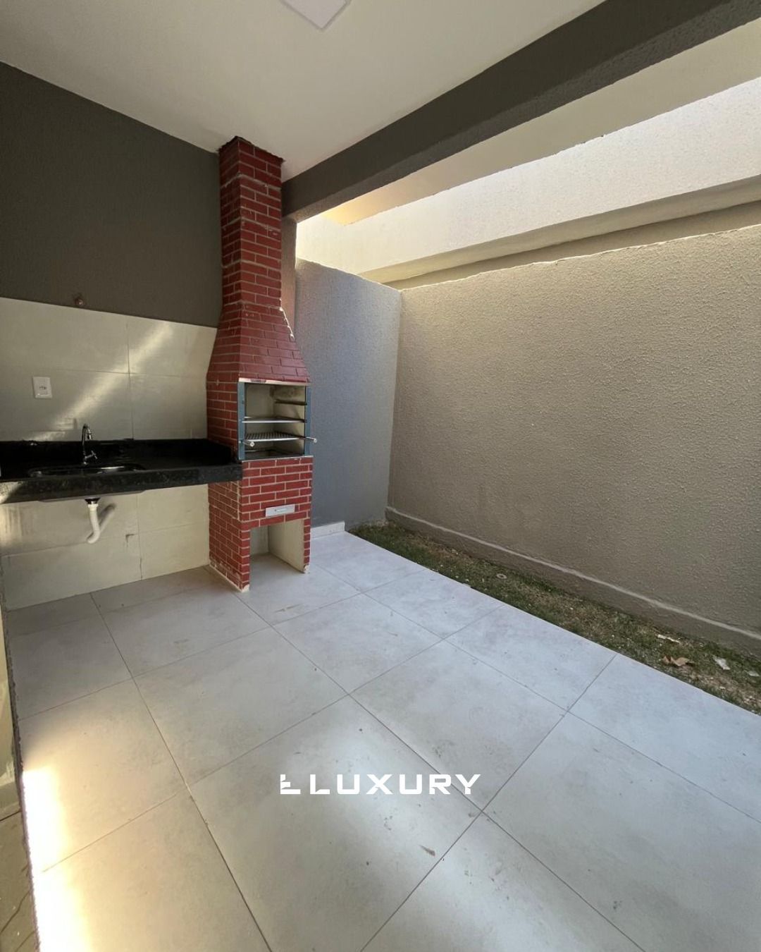 Casa à venda com 3 quartos, 80m² - Foto 6
