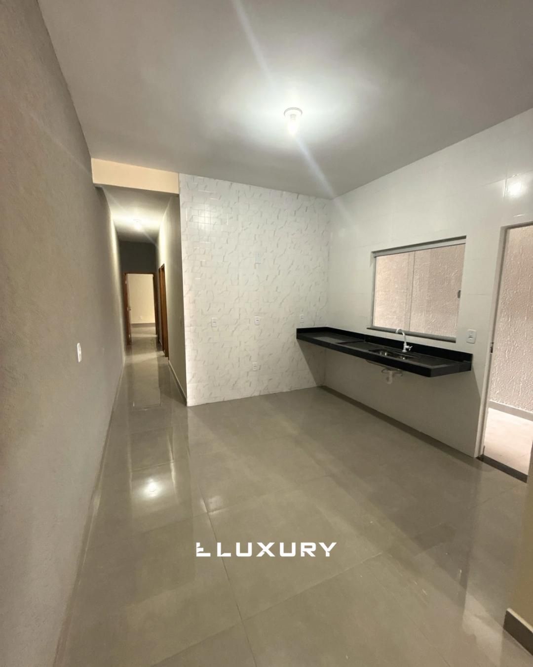 Casa à venda com 2 quartos, 90m² - Foto 7