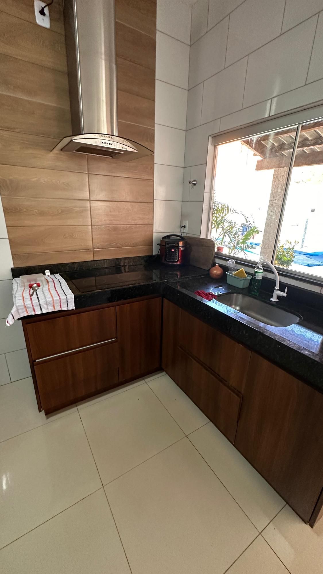 Casa para alugar com 3 quartos, 115m² - Foto 3