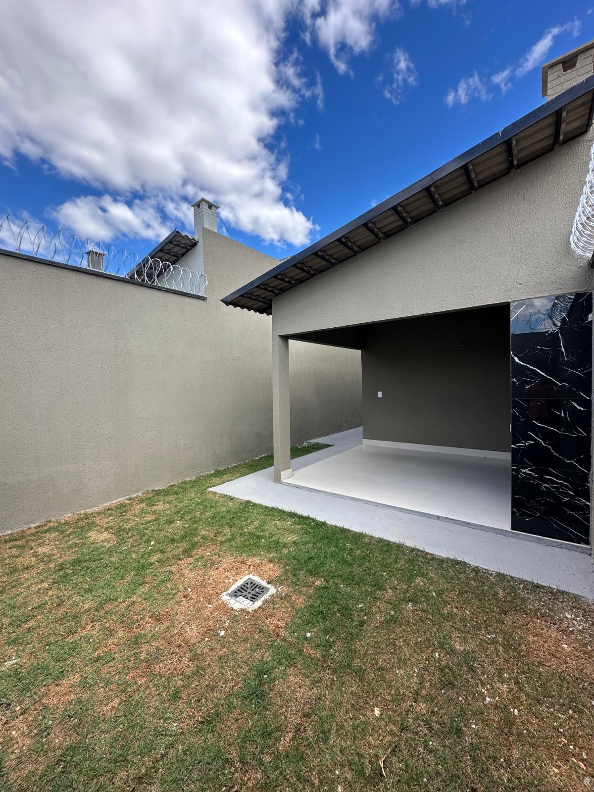 Casa à venda com 3 quartos, 110m² - Foto 10
