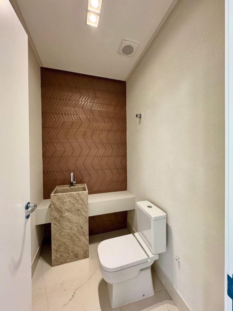 Casa de Condomínio à venda com 4 quartos, 325m² - Foto 10