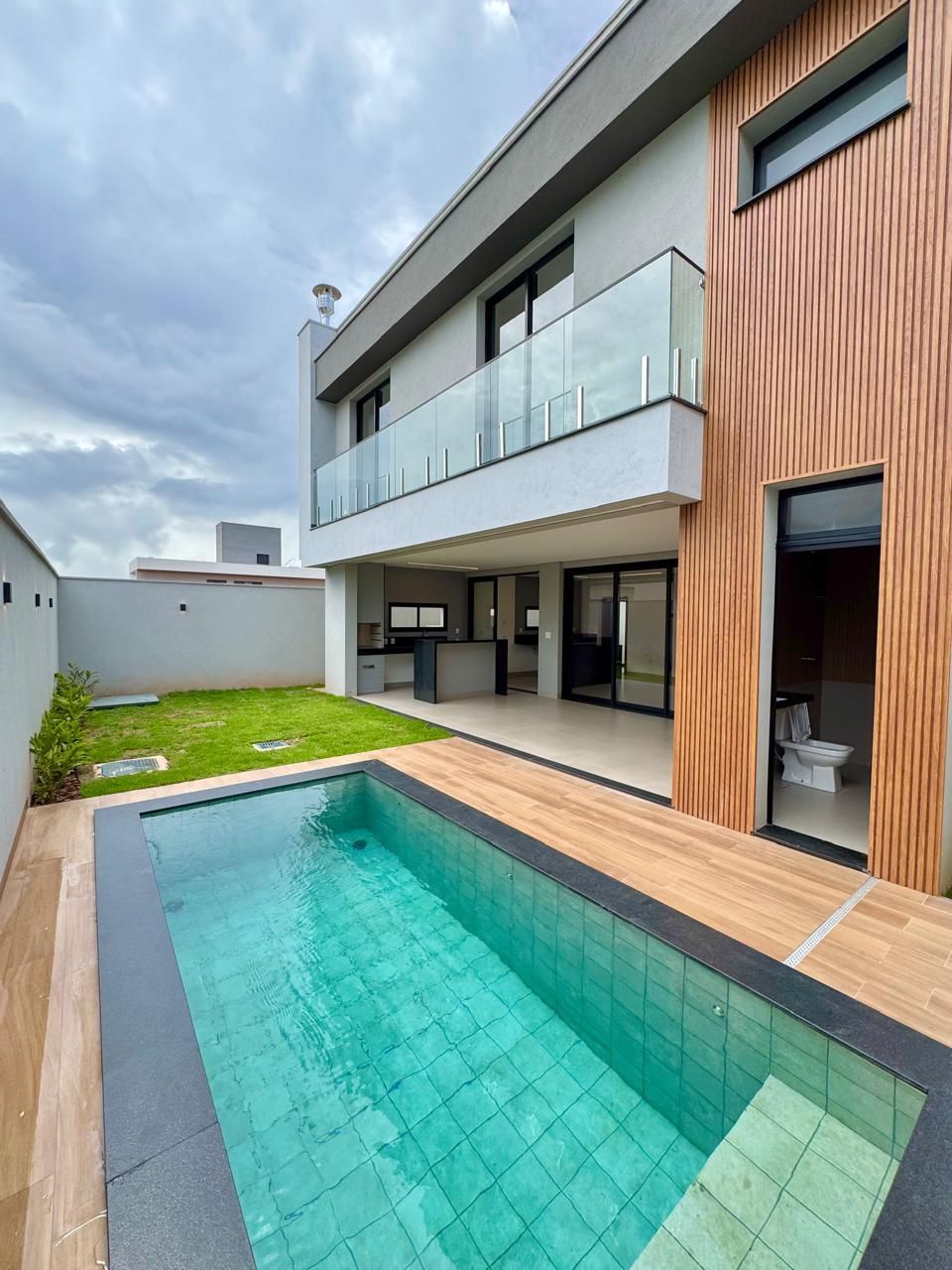 Casa de Condomínio à venda com 4 quartos, 251m² - Foto 22