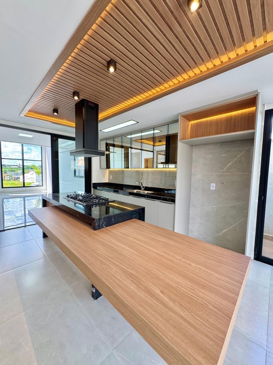 Casa de Condomínio à venda com 4 quartos, 240m² - Foto 17