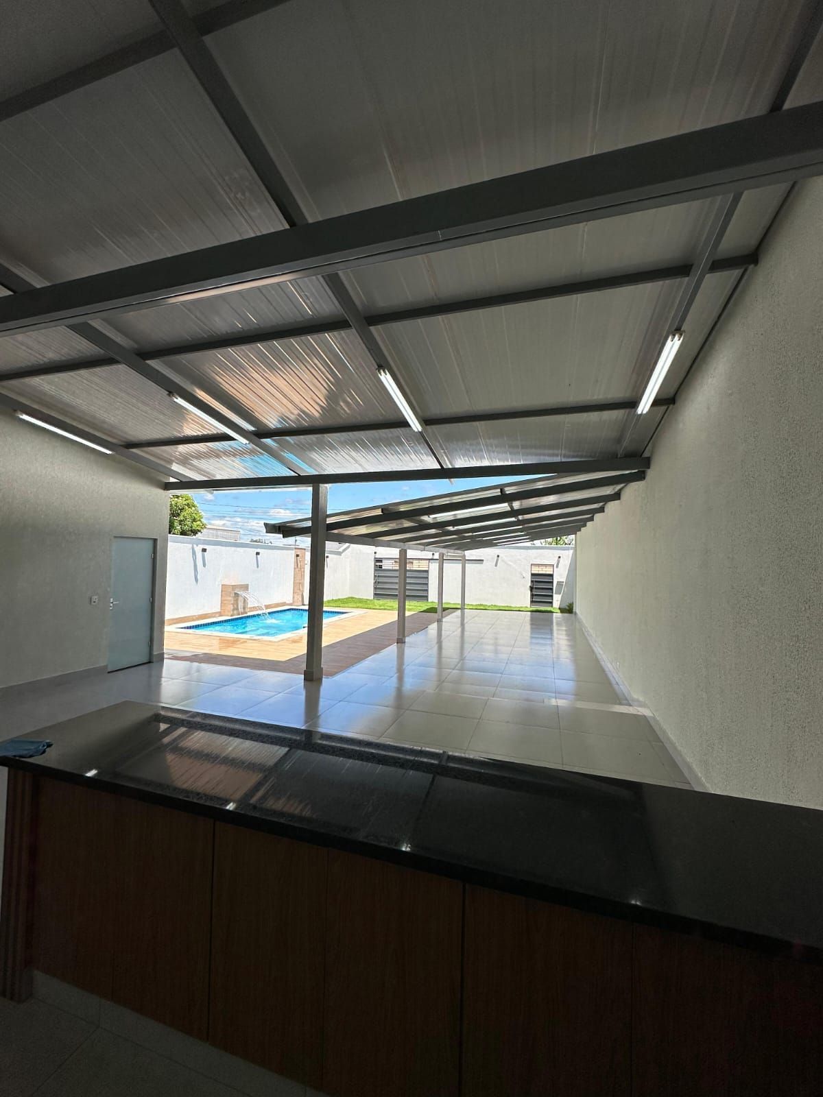 Casa à venda com 1 quarto, 175m² - Foto 7