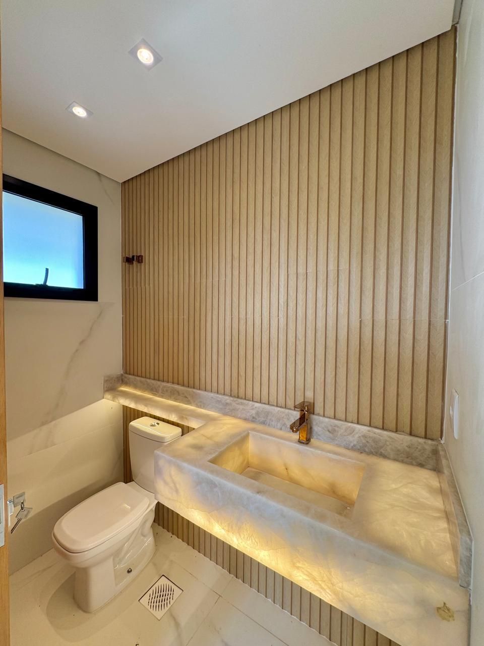 Casa de Condomínio à venda com 3 quartos, 224m² - Foto 5