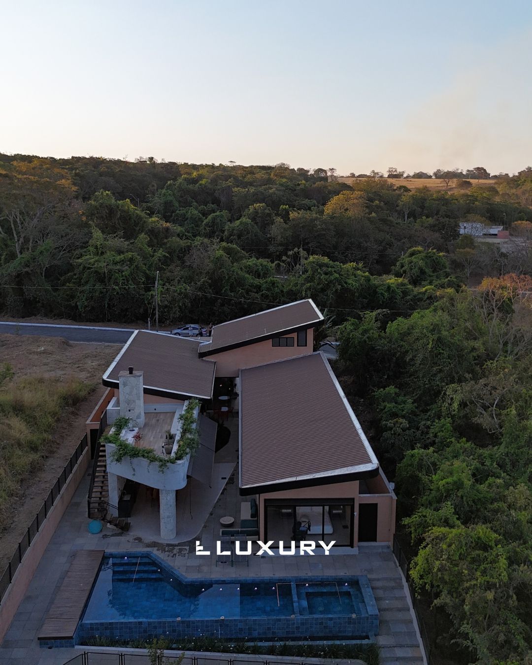 Casa de Condomínio à venda com 4 quartos, 365m² - Foto 43