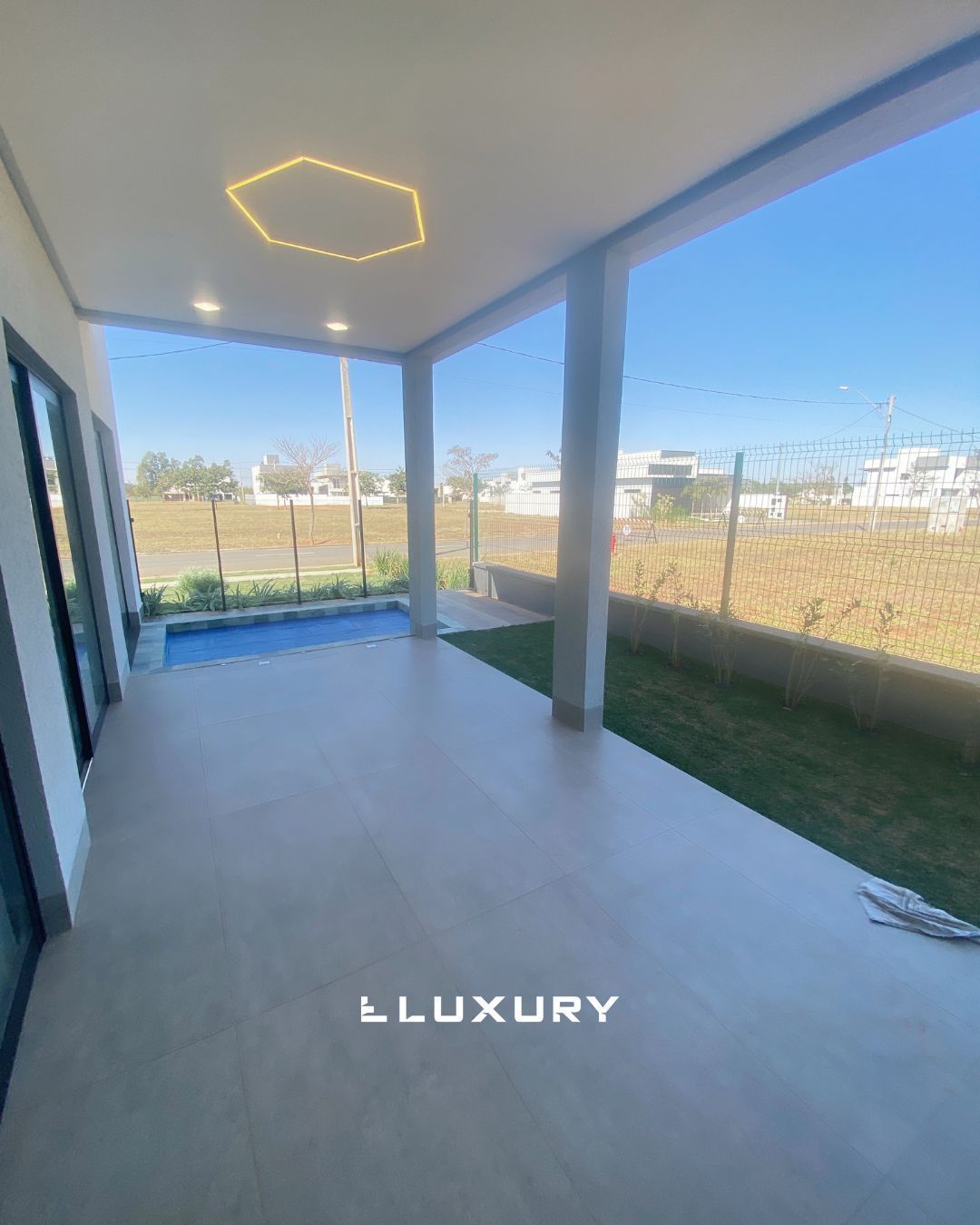 Casa de Condomínio para alugar com 4 quartos, 388m² - Foto 20