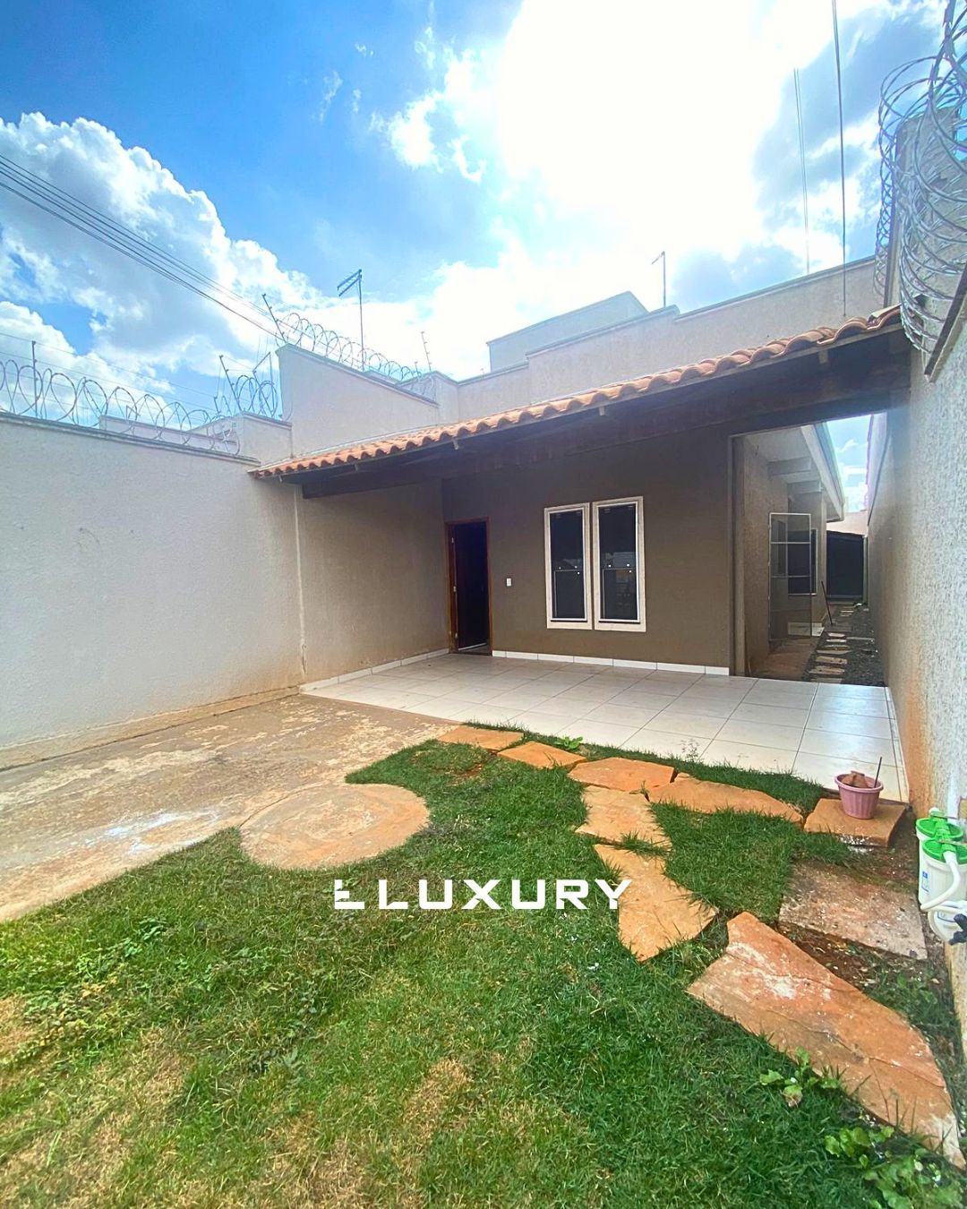 Casa, 3 quartos, 93 m² - Foto 1